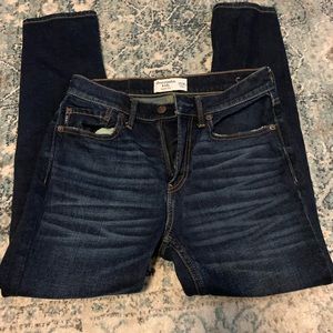 Abercrombie kids taper fit 13/14